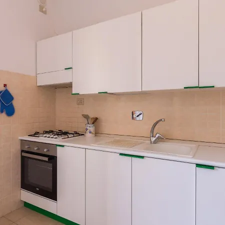 Intemelia By Interhome